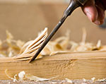 Entretien de meuble en bois par Menuisier France à Saurat